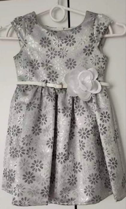 Elegancka sukienka 98 na okazje