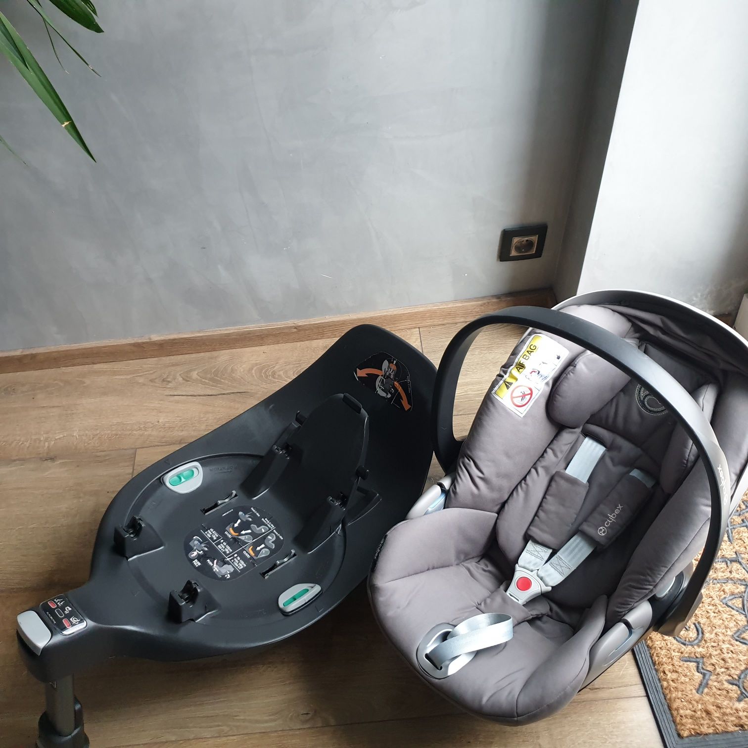 cybex cloud z i-size z baza