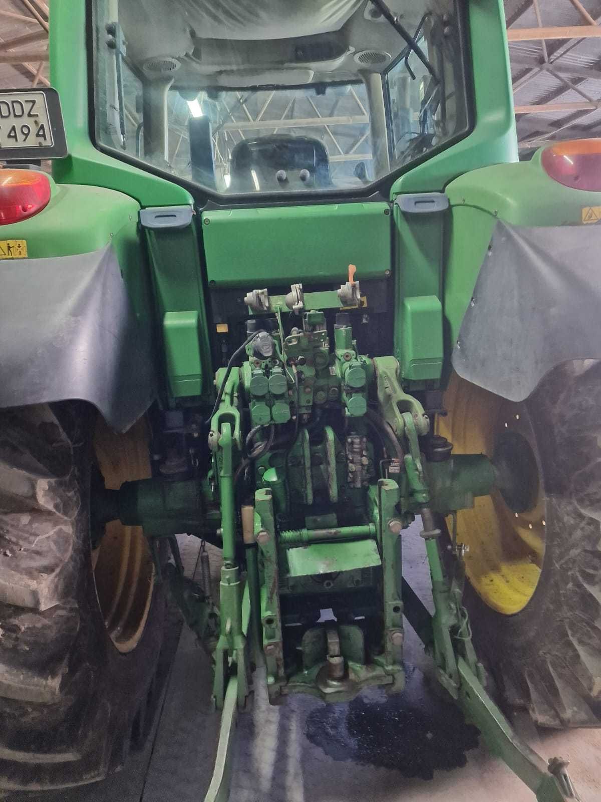 Ciągnik rolniczy John Deere 6620 PREMIUM rocznik 2006
