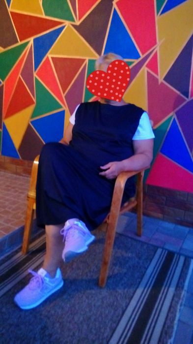 Сарафан у стилі ,,олівець"темно синьому кольору.