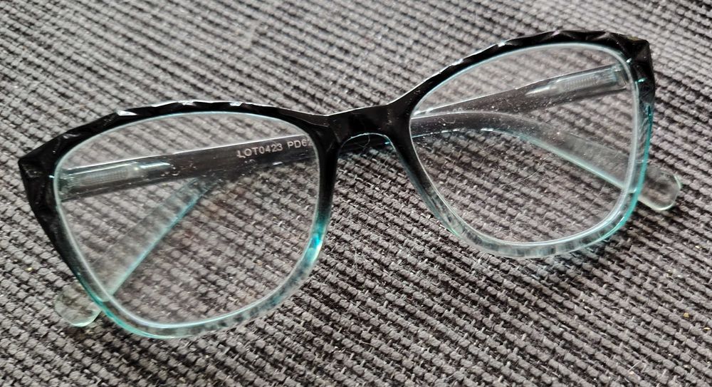 Eye Medic_Okulary Dystrybucja Italy_Klasyk (+1)_Okazja