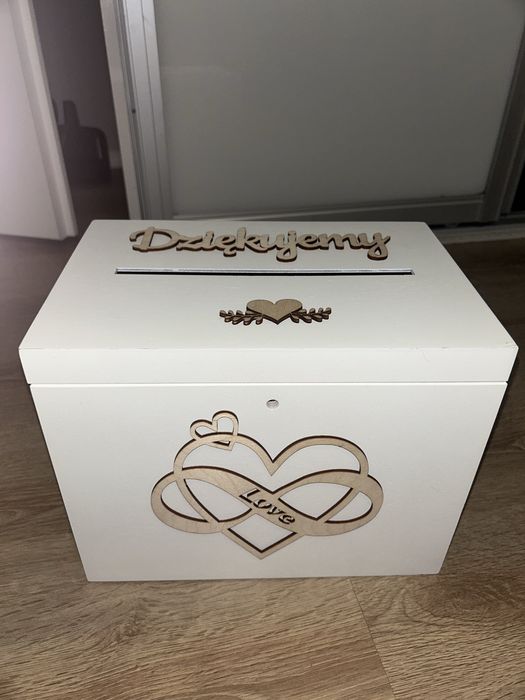 Skrzynka na koperty+pudełko na obraczki