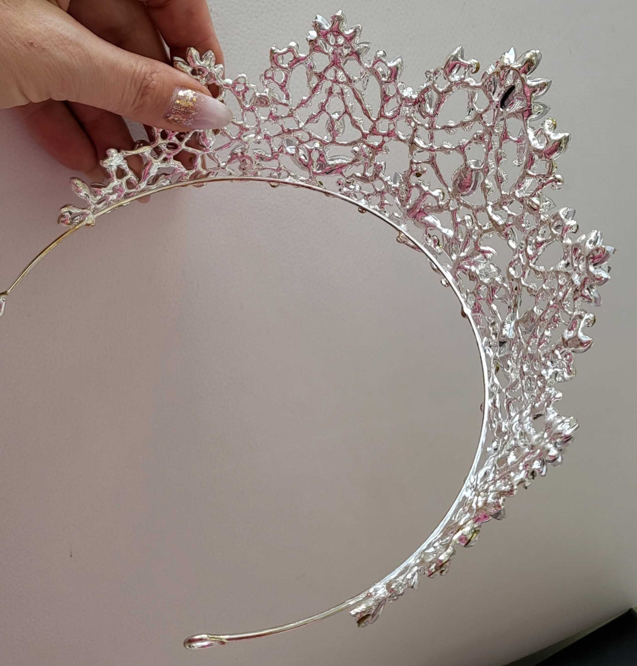 Srebrna Korona diadem kryształy swarovski