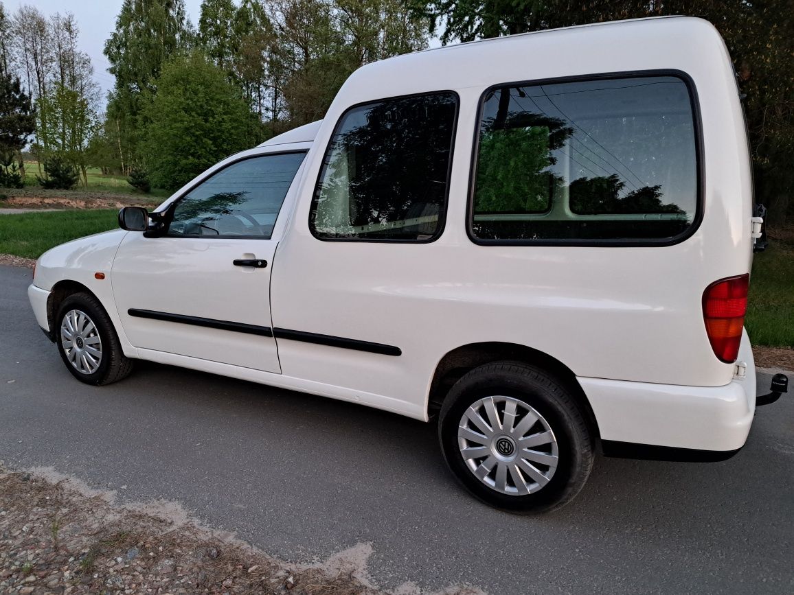 Ładny VW CADDY 1.9D/Hak/Elektryka/Długie Opłaty