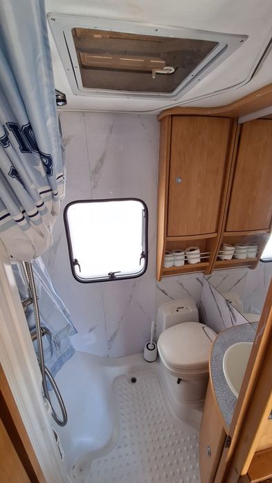 Vendo Autocaravana 2003,  100mil Km