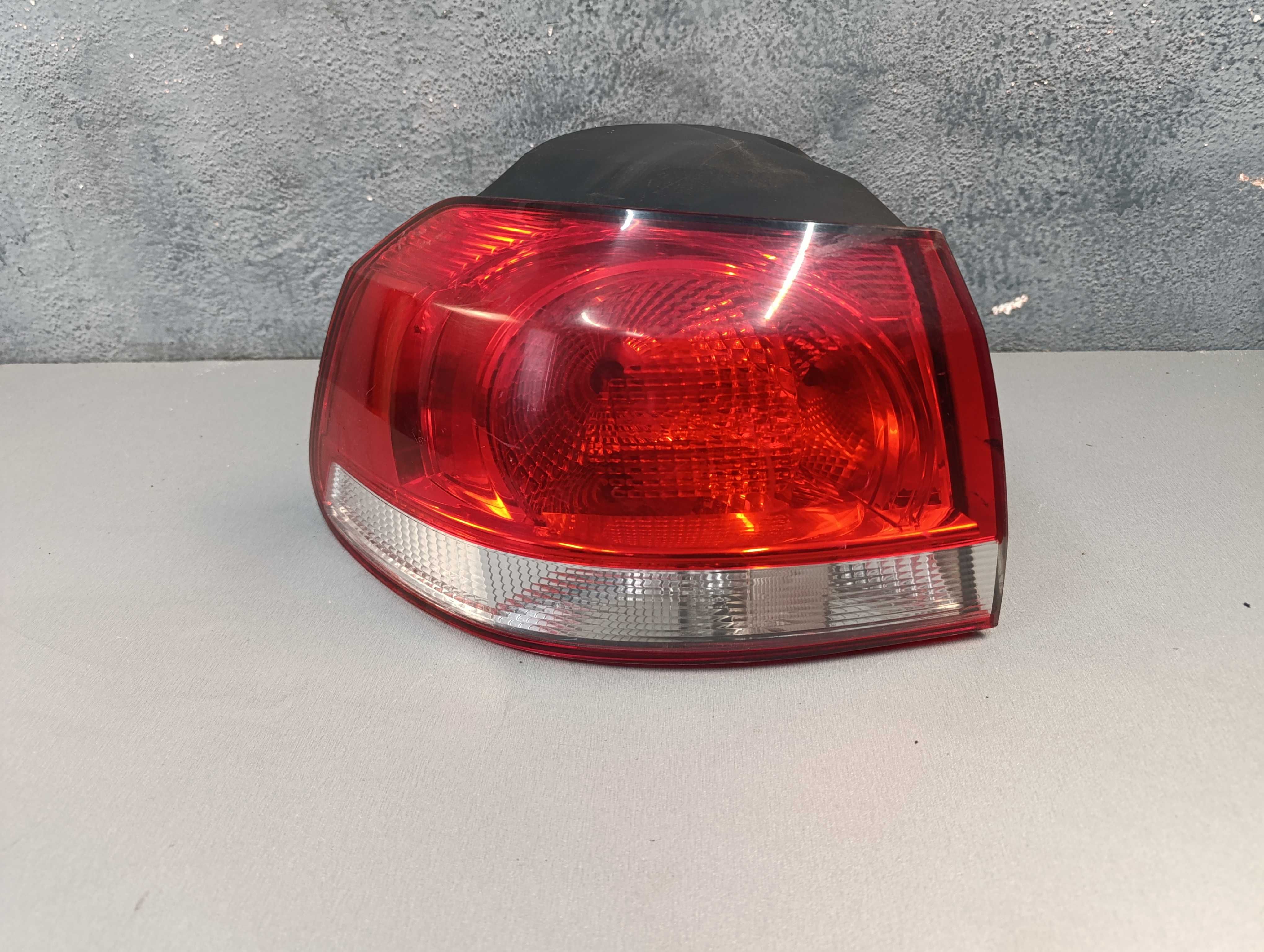VW Golf 6 Хетчбек фонарь левый