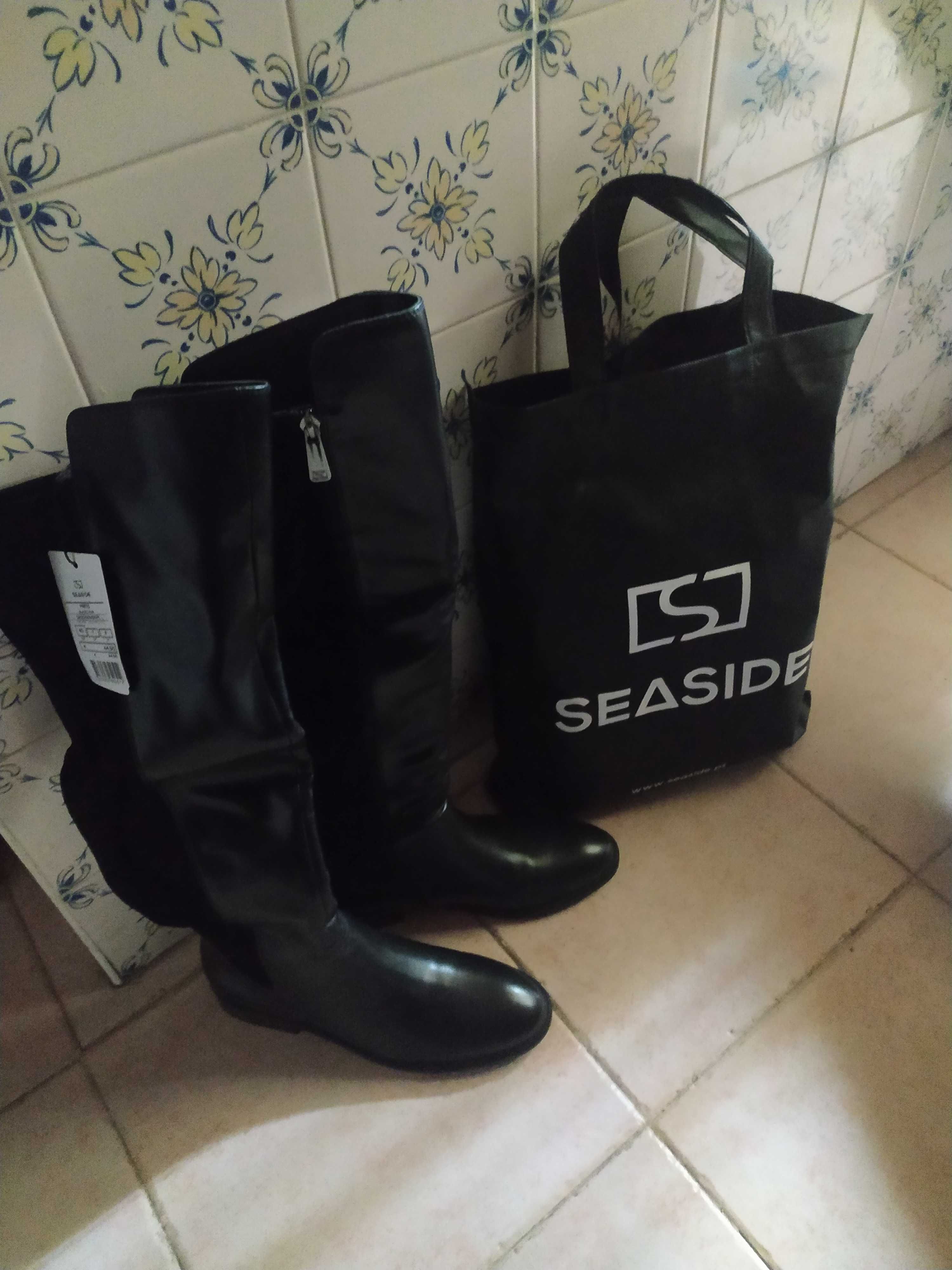 Botas rasas,até ao joelho,novas, n°40