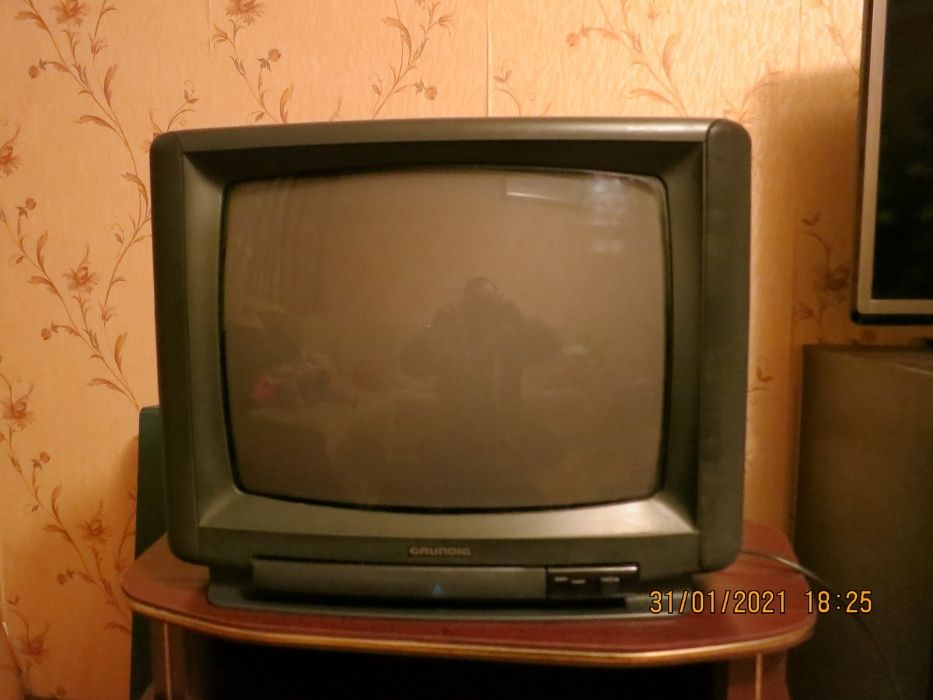 Телевизор Grundig GR 2050 TX