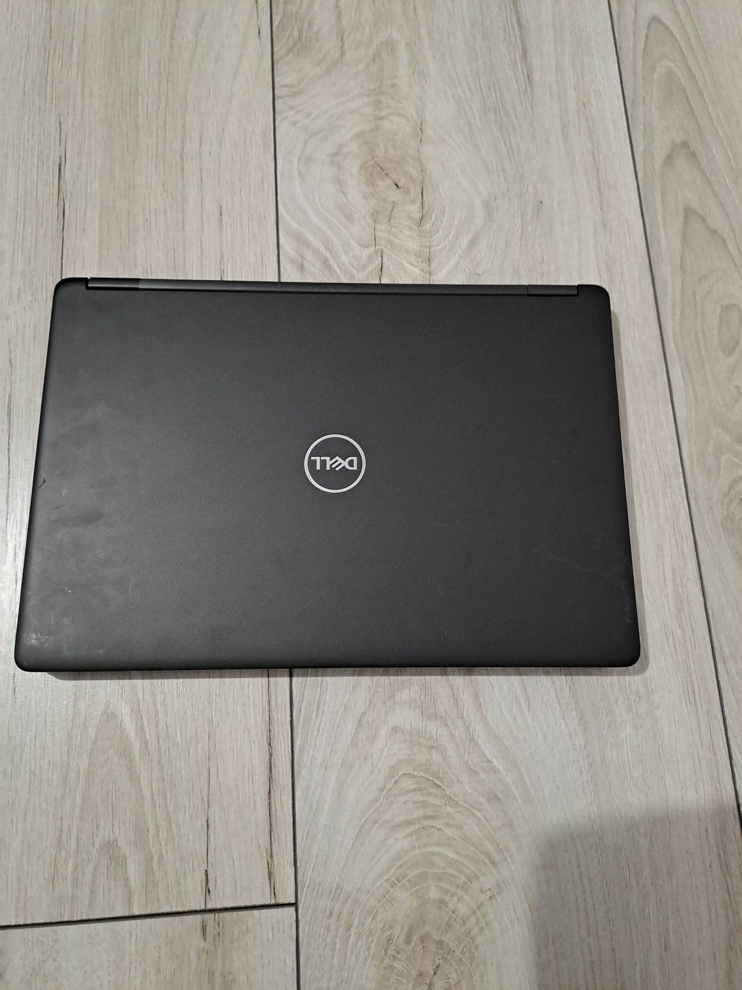 Dell Latitude 5490