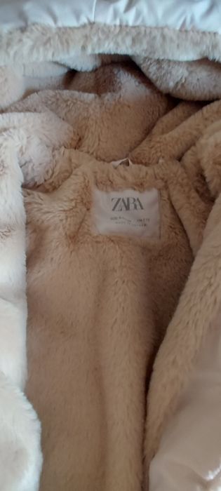 Продам зимову куртку Zara 4-5