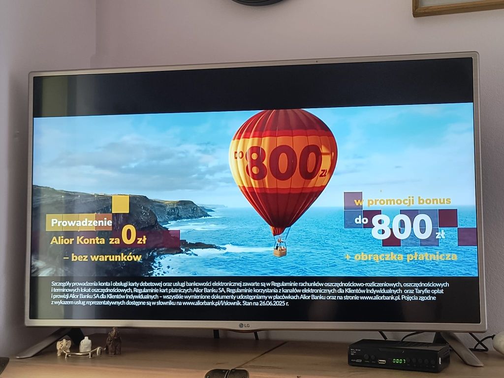 Telewizor  LG 42LF5610 + dekoder