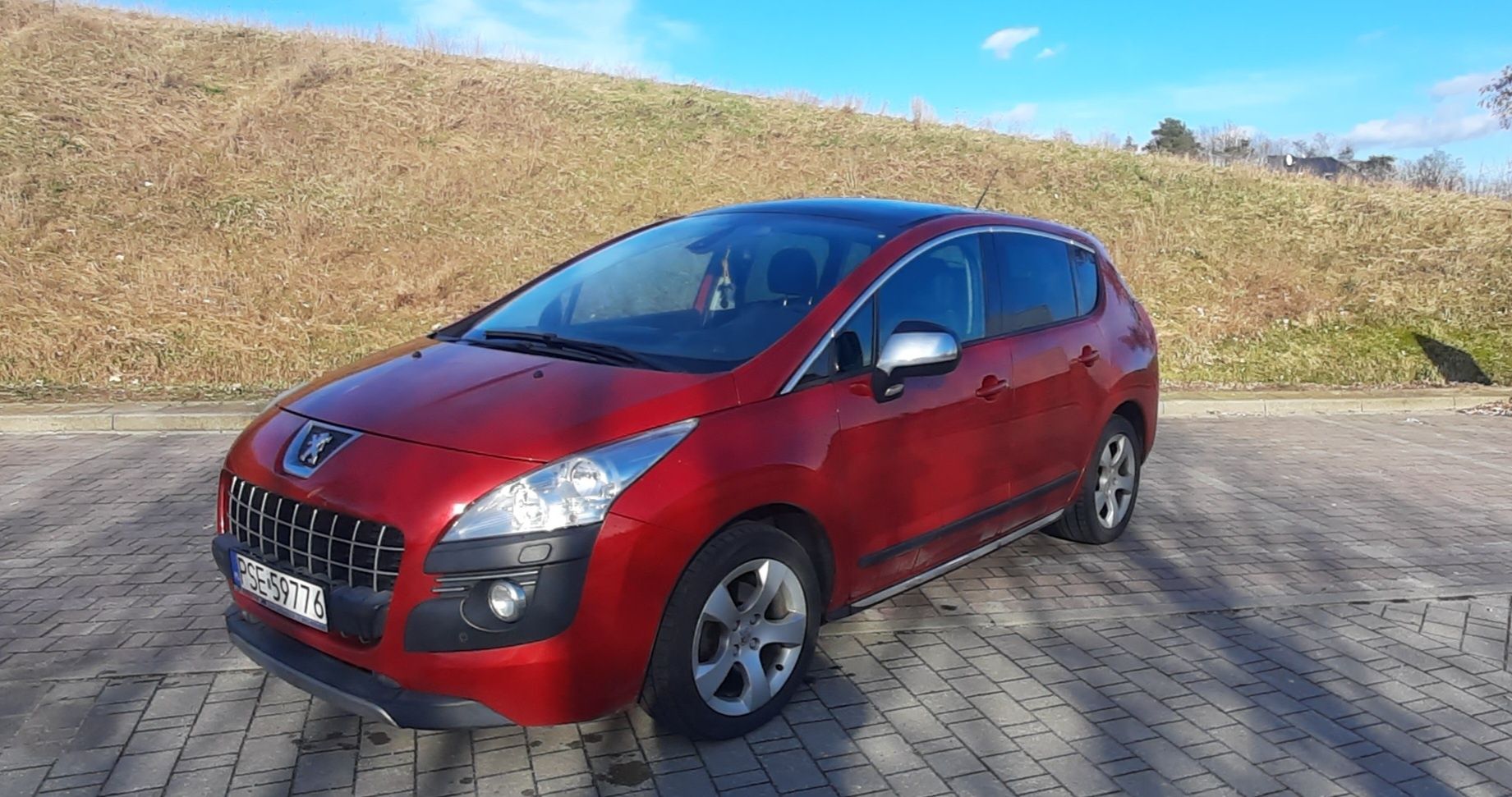 Peugeot 3008 1.6 benzyna, automat, panoramiczny dach. 2011 rok.