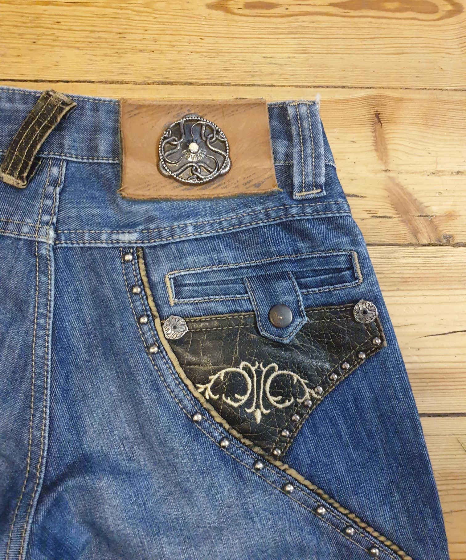 Damskie jeansy spodnie vintage dżinsy Just Cavalli rozmiar 27