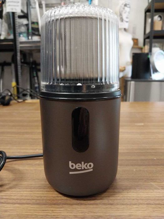 Młynek do kawy BEKO CO8460