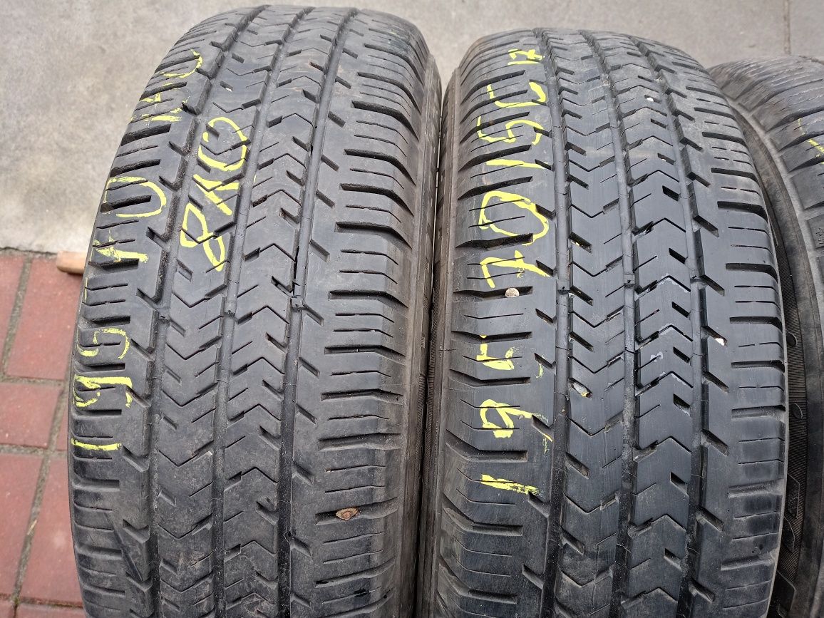 Opony letnie 195/70r15C 4sztuki  Michelin 6mm 810zl 4szt