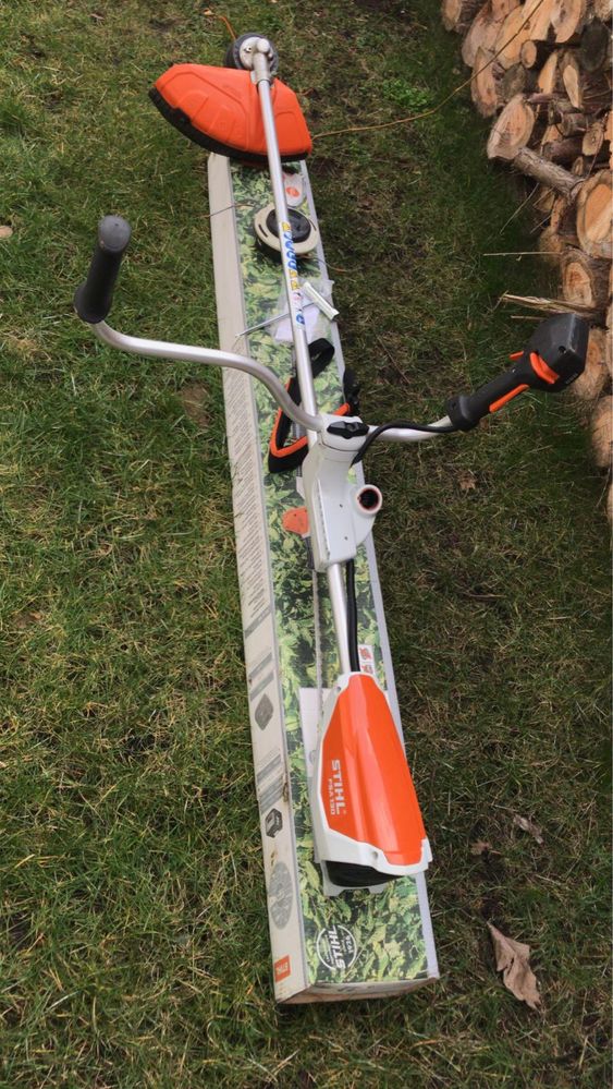 Kosa stihl Sthil fsa130 jak nowa , akumulator , na baterie