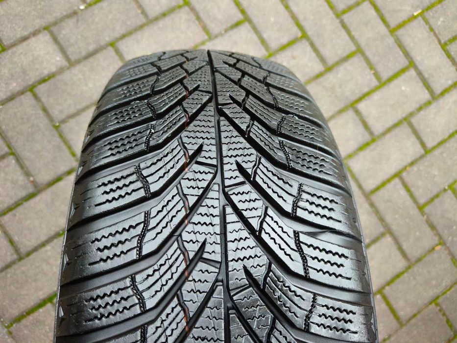 185/55 82T R15 KUMHO WinterCraft WP52 2022r 8mm Zimowe 4szt Opony