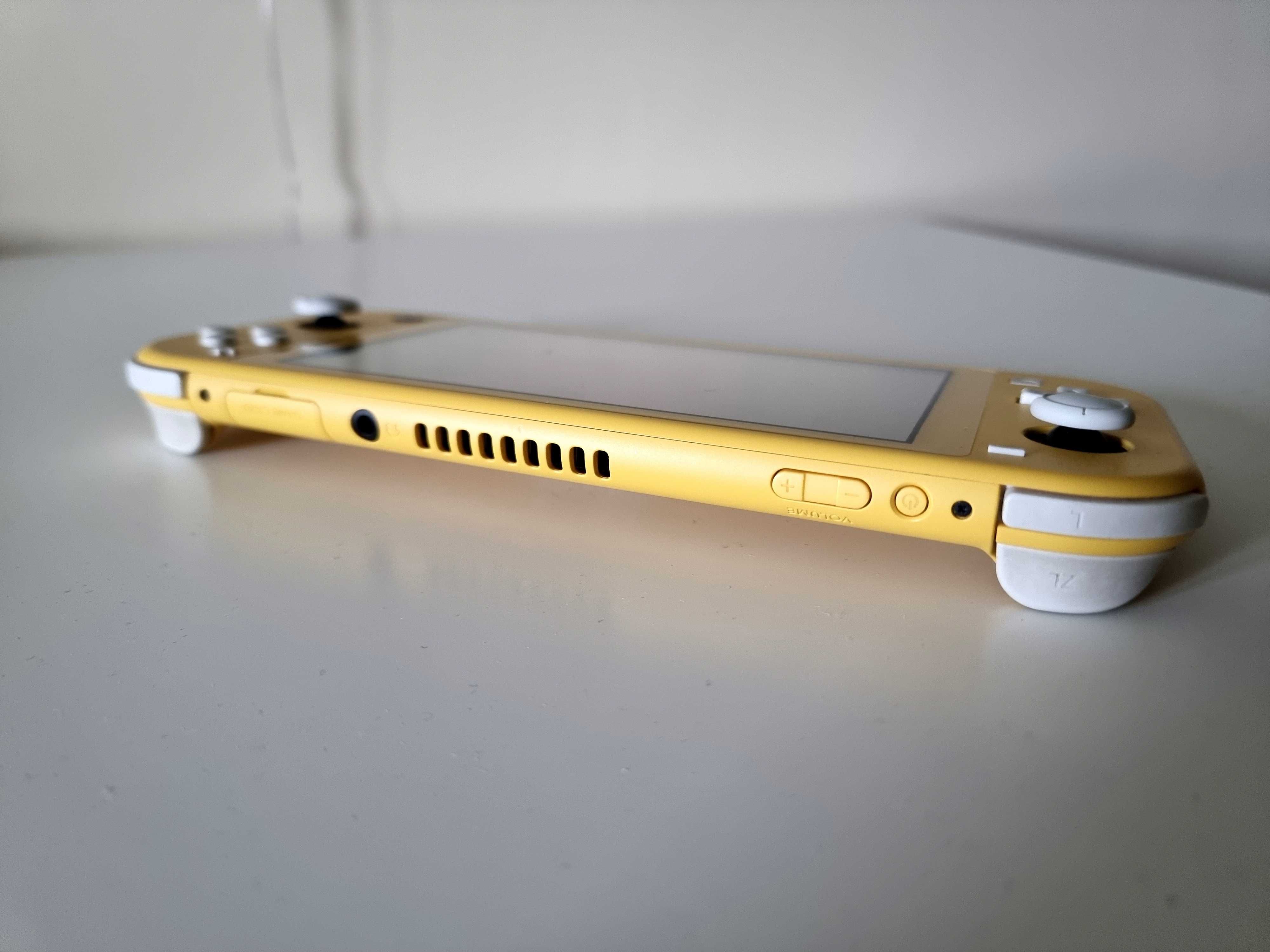 Konsola Nintendo Switch Lite komplet żółta