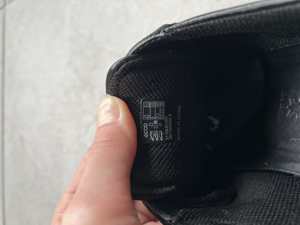 Półbuty Ecco Irving skórzane męskie buty czarne rozmiar 43