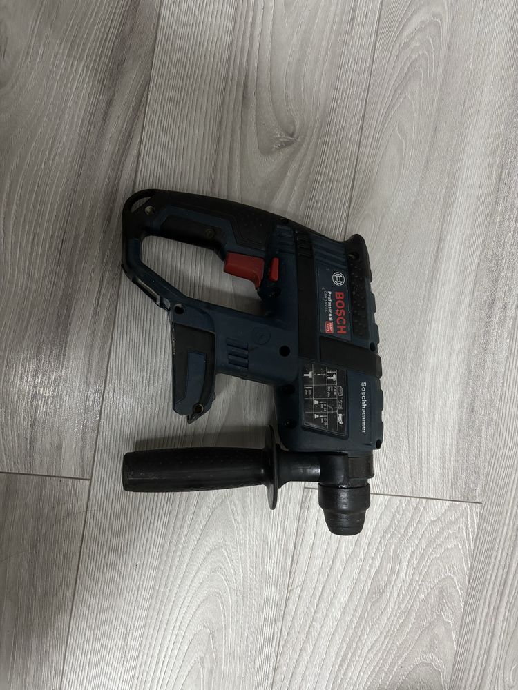 Безщітковий перфоратор Bosch GBH 18 V-EC