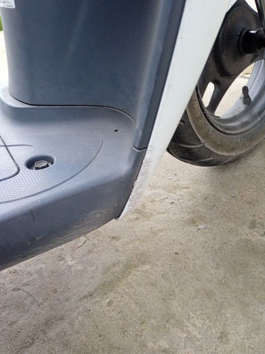 Продаж Suzuki lets 5g