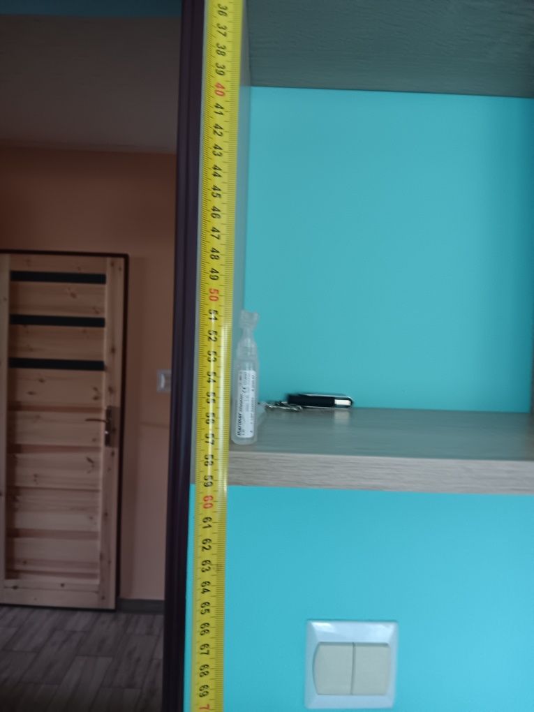 Sprzedam półkę w idealnym stanie