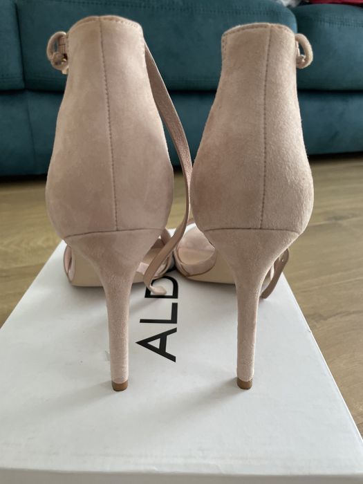 Aldo - Sandałki na szpilce, rozm. 39, pudrowy róż
