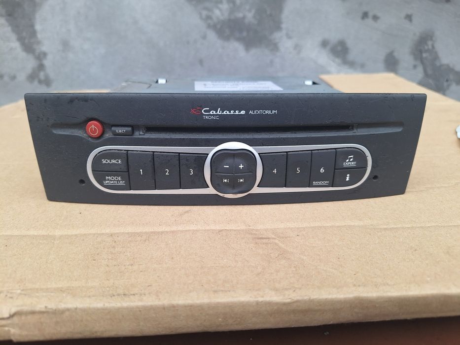 Renault Laguna II LIFT Radio Cabasse Audytorium