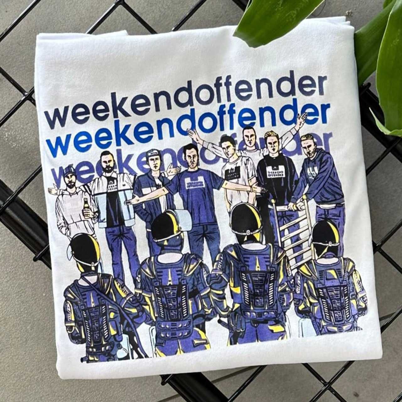 Weekend Offender ‣ Новая футболка Saturday ‣ Черная/Белая  ‣ С М Л ХЛ