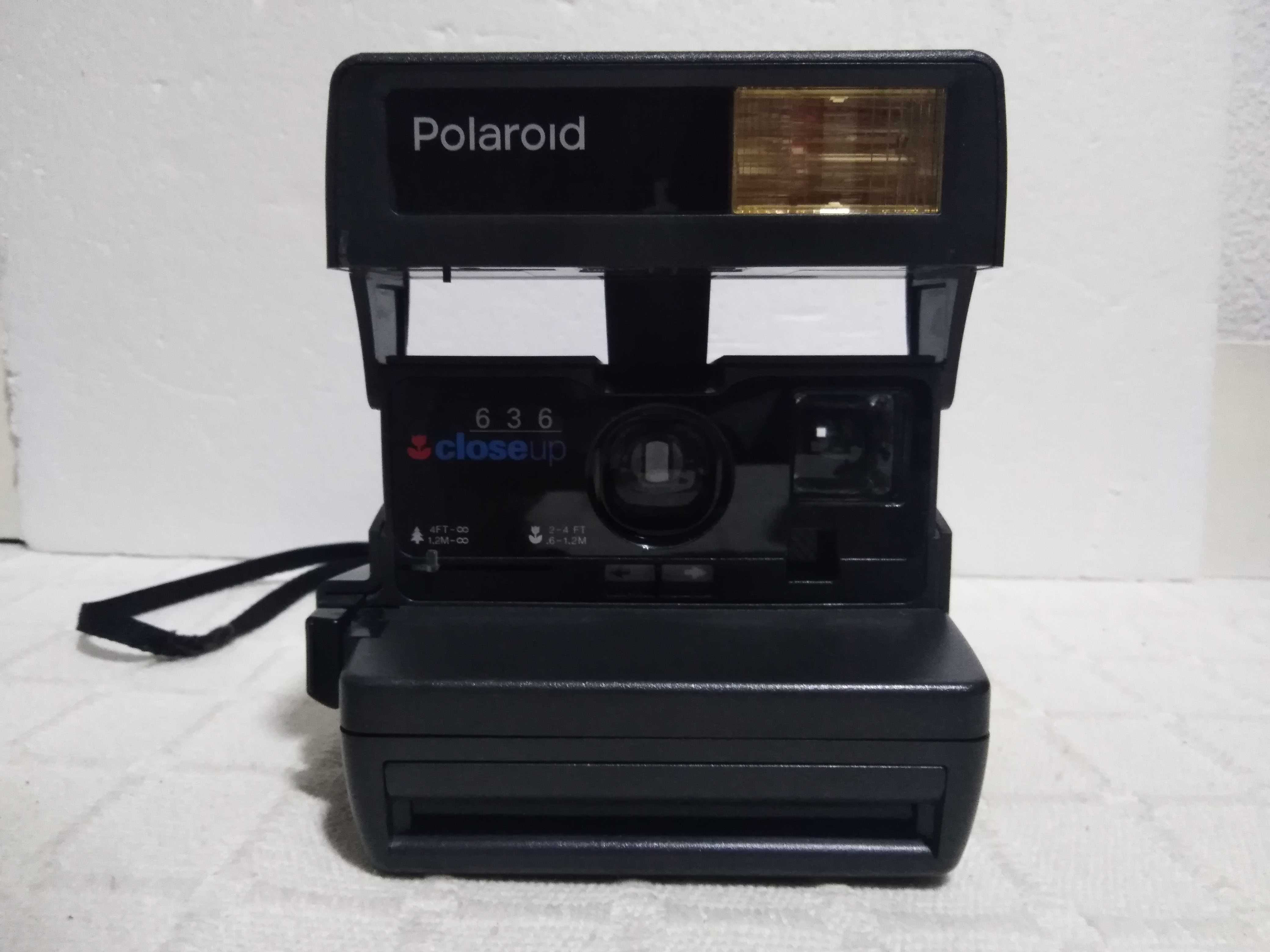 Máquina Fotográfica Polaroid 636 Close Up