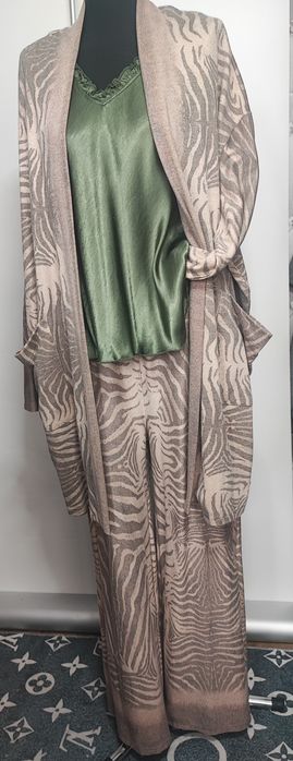 Komplet spodnie kardigan