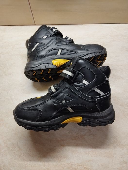 Зимові кросівки черевики на хлопчика Bona Бона. р.32