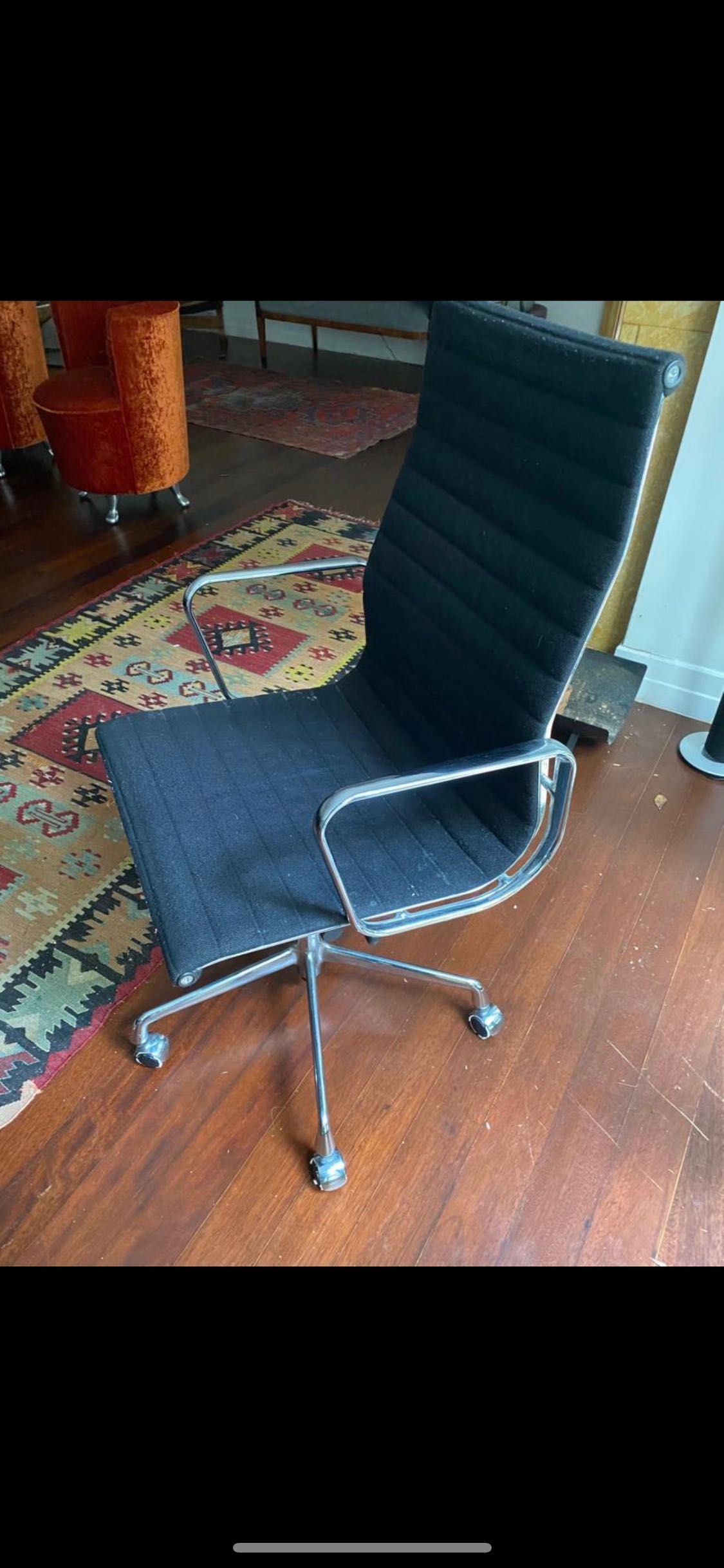 Charles eames original aluminium chair da Vitra