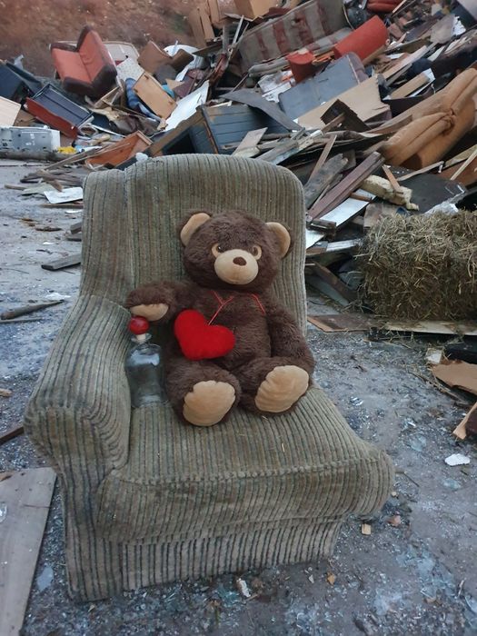 Wywóz Najtańsz Śmieci, papy,Mebli,opróżnianie mieszkań ,gruz,Rozbiórki