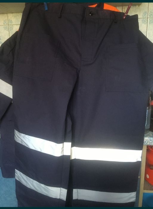 Продам спец одяг