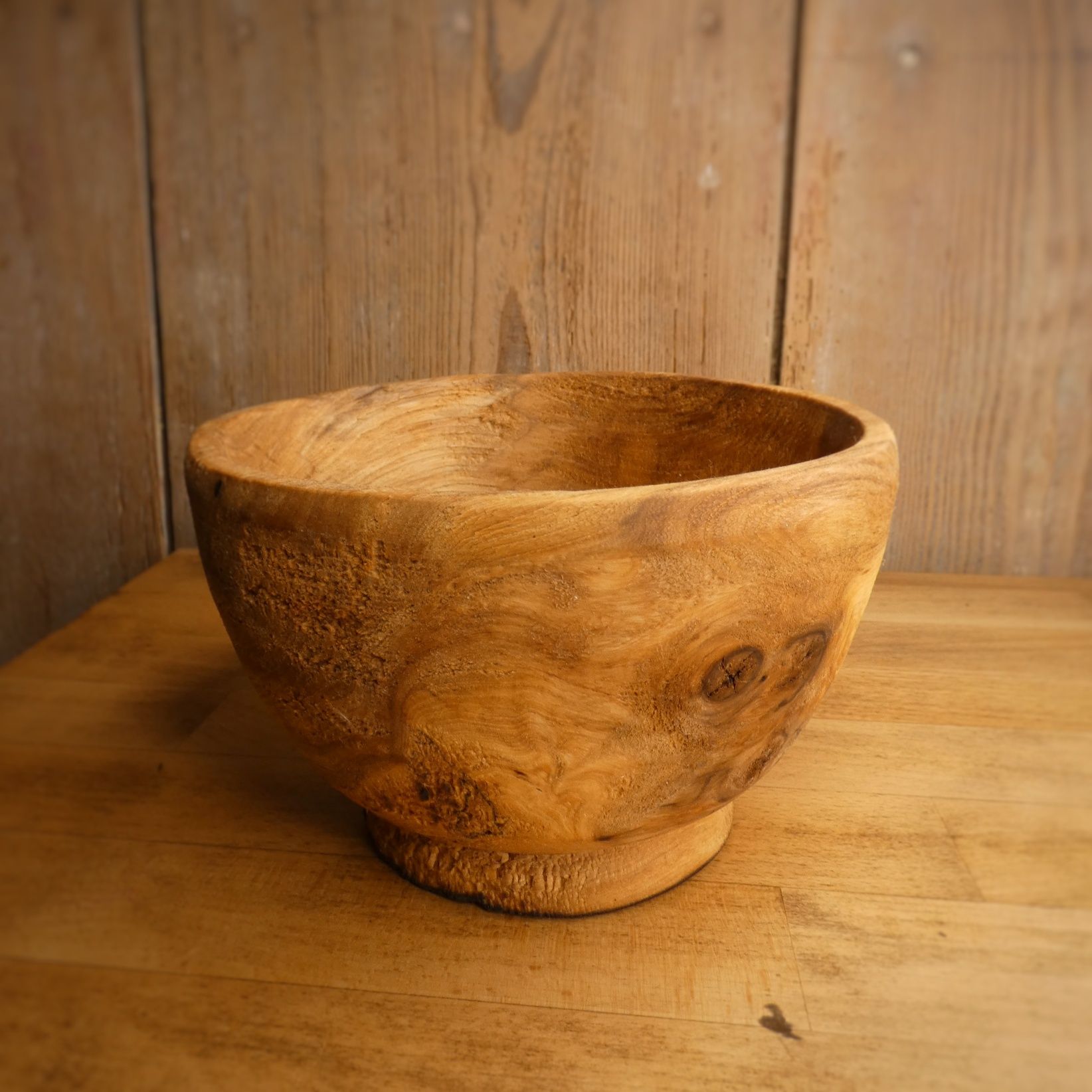Miska misa drewniana kasztan handmade wooden bowl boho rękodzieło etno