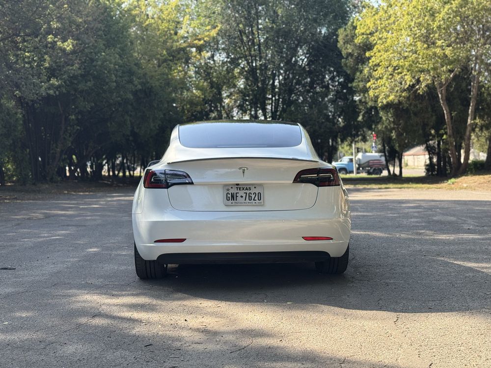Tesla Model 3 2022г