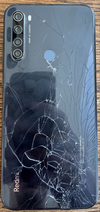 Paczka czterech telefonów. Samsung, huawei, lenovo.