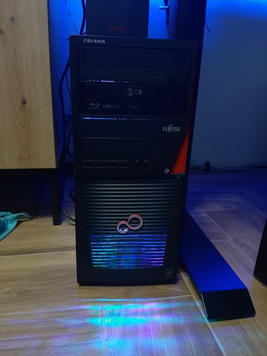 Komputer stacjonarny do gier i7 3,6GHz 16GB ram 500GB dysk