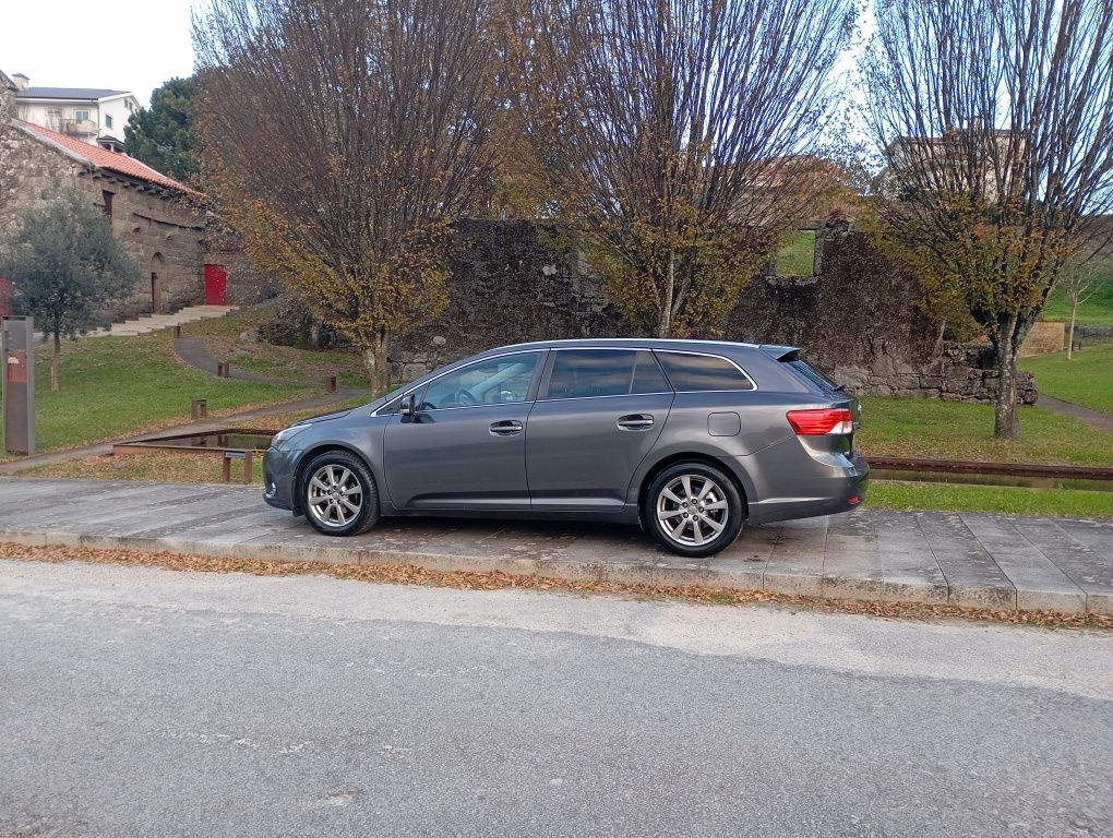 Toyota Avensis 2.0 D4D