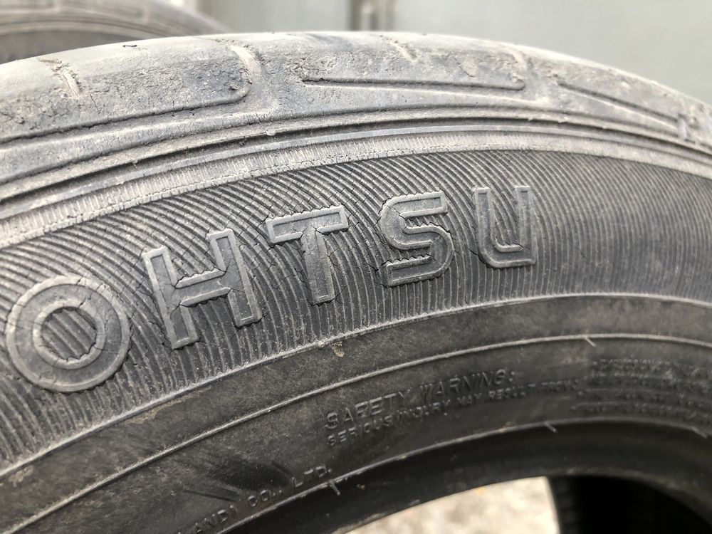 Продам резину OHTSU 205 65 16 лето Hankook 205 65 16 2 штуки 500 гр