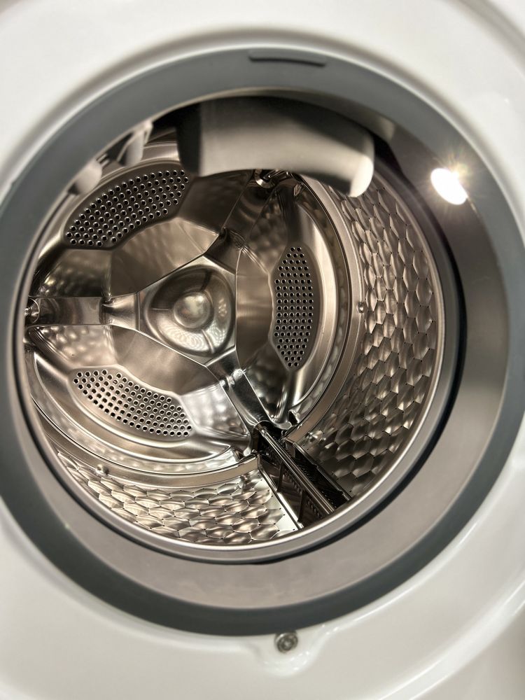 MIELE WTH 730 2в1 пральна сушильна машина A++ ЕКОНОМІЯ МІСЦЯ ТА ЧАСУ