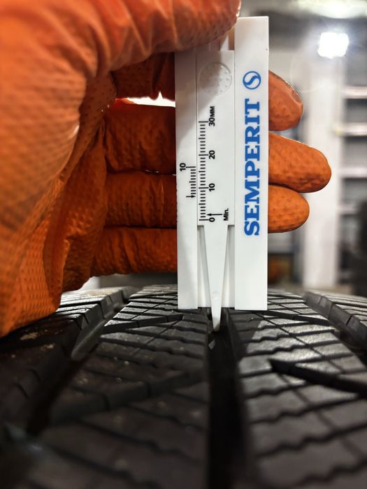 2x komplet opony zima Barum Polaris 5 235/55/19