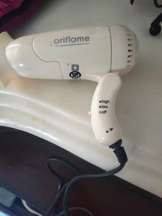 Secador de cabelo Oriflame (de viagem)