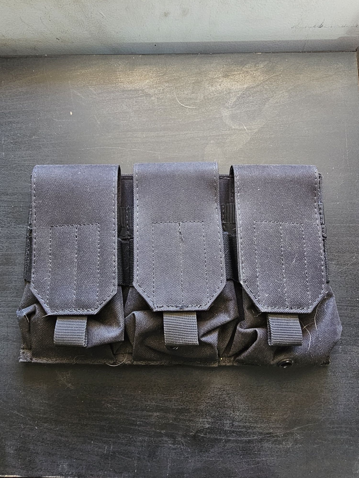 8Fields Magazine pouch