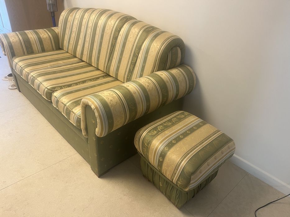 Komplet mebli wypoczynkowych