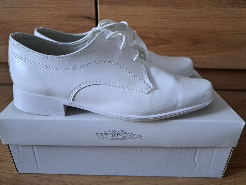 Buty komunijne dla chłopca