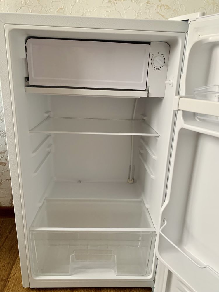 Однокамерний холодильник