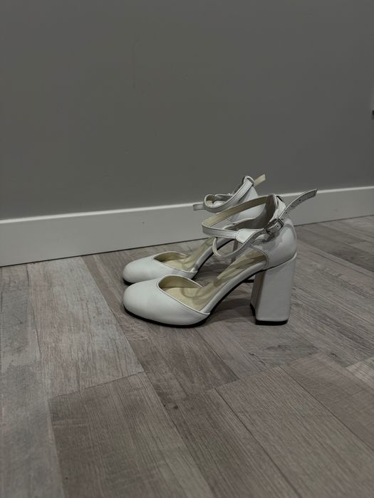 Жіночі туфлі з натуральної шкіри, 37 розмір