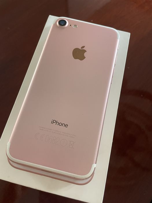 Iphone 7, 128 GB, róż, szyba ochronna